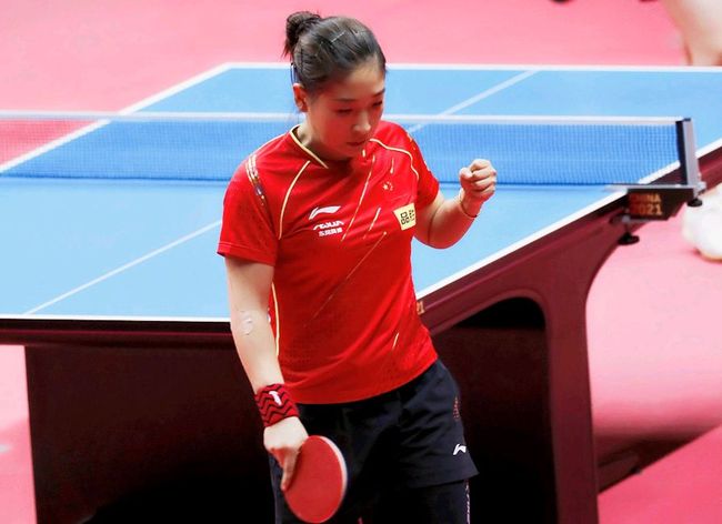 尤其是在上 尤其是在上