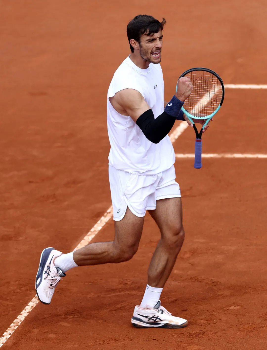 战经验在激 战经验在激