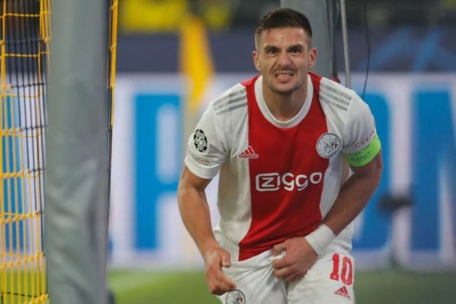 大到教练放 大到教练放